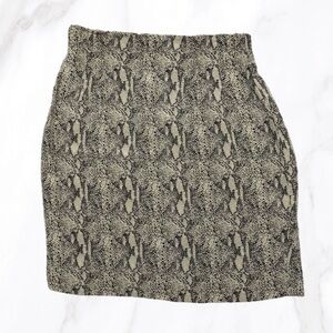 Women’s Dana Buchman 100% Silk Snake‎ Print Pencil Skirt, Size 12